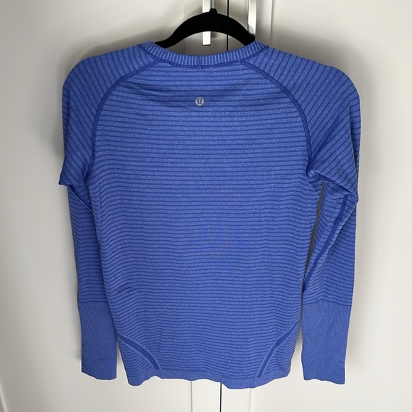 Lululemon Swiftly Tech Long-sleeve Shirt in Stripped Blue, Size 8 - Picture 2 of 6